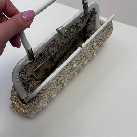 Vintage Rattan Straw Woven Purse Tan White Beaded - Picture 8 of 10